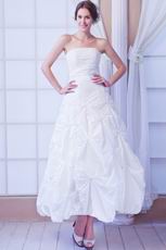 Glamorous Strapless Skirt White Taffeta Bridal Dress Beading Decorate