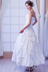 Glamorous Strapless Skirt White Taffeta Bridal Dress Beading Decorate