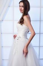 Elegant Strapless A-line Tulle Western Wedding Dresses With Flower