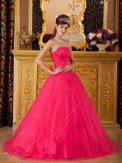 Girls In Deep Pink Quinceanera Dress With Crystals Decorate