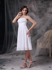 White Strapless Knee-length Chiffon Homecoming Dress Pretty Summer