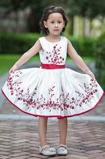 Wholesale Scoop Embroidery Belt A-line Flower Girl Dresses