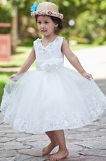 Lovely V-Neck Flower Embellish Ankle Length Flower Girl Dresses