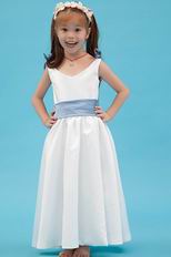 Beautiful V-Neck Belt Flower A Line White Stain Flower Girl Dress