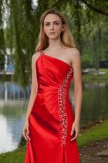 One Shoulder Slit Skirt Scarlet Prom Dresses With Beading