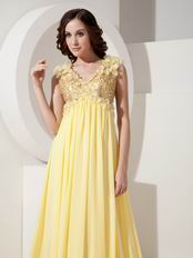 V-neck Sequin Light Yellow Prom Dress With Handcrafted Flowers