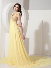 V-neck Sequin Light Yellow Prom Dress With Handcrafted Flowers