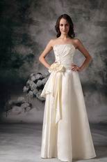 Light Champagne Prom Dress With Side Handcrafted Flowers