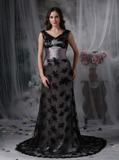 Modest V-neck Mother Of The Bride Dress With Black Lace Modest