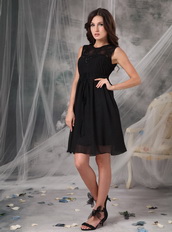 High-neck Black Short Mother Of The Dress With Lace Modest