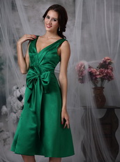 Dark Green V-neck Short Prom Dress Knee Length Cheap Knee Length Sexy
