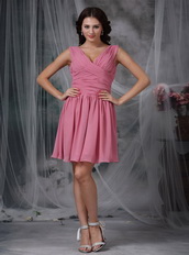 Hot Sell V-neck Mini Prom Dress By Roes Pink Chiffon Knee Length Sexy