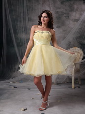 Yellow Strapless Knee-length Orangza Short Beaded Prom Dress Knee Length Sexy