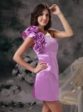 Lilac Single Shoulder Mini Prom Dress With Handcrafted Flowers Knee Length Sexy