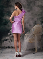 Lilac Single Shoulder Mini Prom Dress With Handcrafted Flowers Knee Length Sexy
