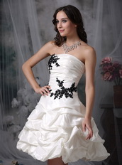 Strapless Lovely Ivory Short Prom Dress With Black Details Knee Length Sexy