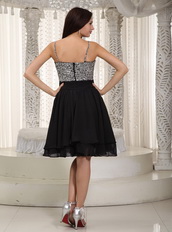 Spaghetti Straps Short Black Prom Dress LBD With Beading Knee Length Sexy