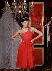 Red Empire One Shoulder Knee Length Short Homecoming Dress Beading Knee Length Sexy