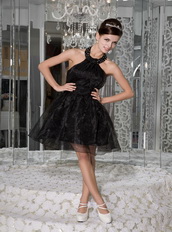 Black Halter Mini-length Organza Homecoming Dress Cheap Knee Length Sexy