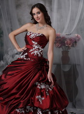 Strapless Burgundy Pretty Quinceanera Dress With White Appliques Like Princess