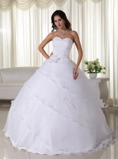 Sweetheart White Organza Quinceaneara Dress With Applique Like Princess