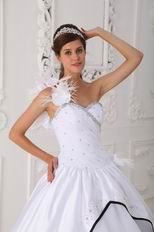 Single One Shoulder White Dress to Quinceanera Party Wear