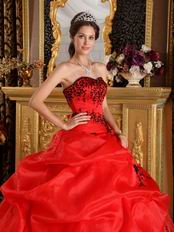 Pretty Scarlet Quinceanera Dress With Black Embroidery