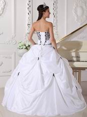 Noble White Military Ball Dress With Black Embroidery Decorate