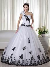 One Shoulder White Quinceanera Dress With Black Leaves Decorate