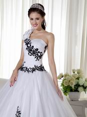 One Shoulder White Quinceanera Dress With Black Leaves Decorate