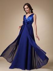 Royal Blue Chiffon V-neck Prom Dress With Handmade Flowers