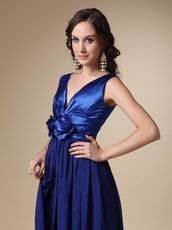 Royal Blue Chiffon V-neck Prom Dress With Handmade Flowers