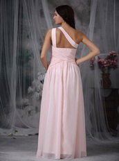 One Shoulder Beading Prom Dress Baby Pink Chiffon Fabric Inexpensive