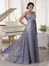 Sequins V-neck Grey Chiffon Floor Lenght Skirt Prom Gown Inexpensive