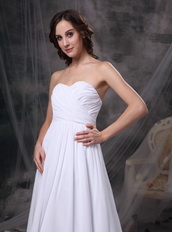Stylish Sweetheart Court Train White Chiffon Dress For Prom Inexpensive