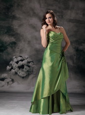 Grass Green Taffeta Prom Dress With Hand Made Flowers Waistline Inexpensive