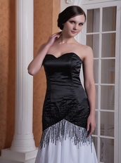 Beaded Dresses For Prom Wear White and Black Mixed Inexpensive