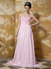 Empire Light Pink Chiffon Beaded Prom Dress With Sweethear Neckline Inexpensive