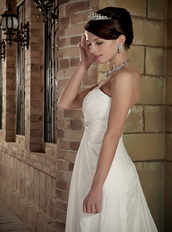 Simple Sweetheart Court Train Ivory Chiffon Prom Dress For Wedding Inexpensive