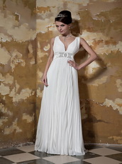 Sexy Ruched Floor Length Skirt Prom Gowns With Deep V-neck Inexpensive