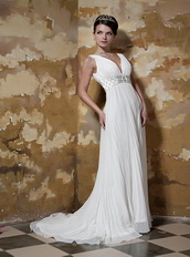 Sexy Ruched Floor Length Skirt Prom Gowns With Deep V-neck Inexpensive