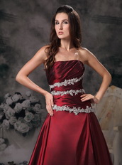Customized Tailoring Strapless Appliqued Prom Dress In Burgundy Inexpensive