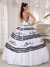 Elegant White Organza Quinceanera Party Dress With Black Embroidery