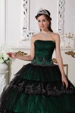 Classical Dark Green Quinceanera Gown Covered With Black Tulle
