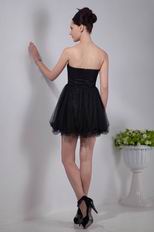 Noble Sweetheart A-line Black Short Prom Dress With Beading
