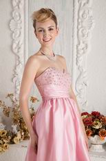 Sexy Sweetheart Short Pink Taffeta Prom Dress With Beading