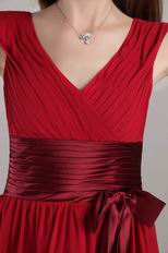 V-neck Knee-length Wine Red Chiffon Short Prom Dress With Sash