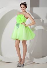 Bright Lawn Green Short Prom Dress With Sequined Leaves