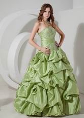 Spring Green Women In Prom Ball Gown Low Price