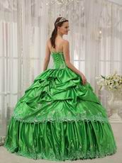 Inexpensive Spring Green Girls Dress To Quinceanera Party